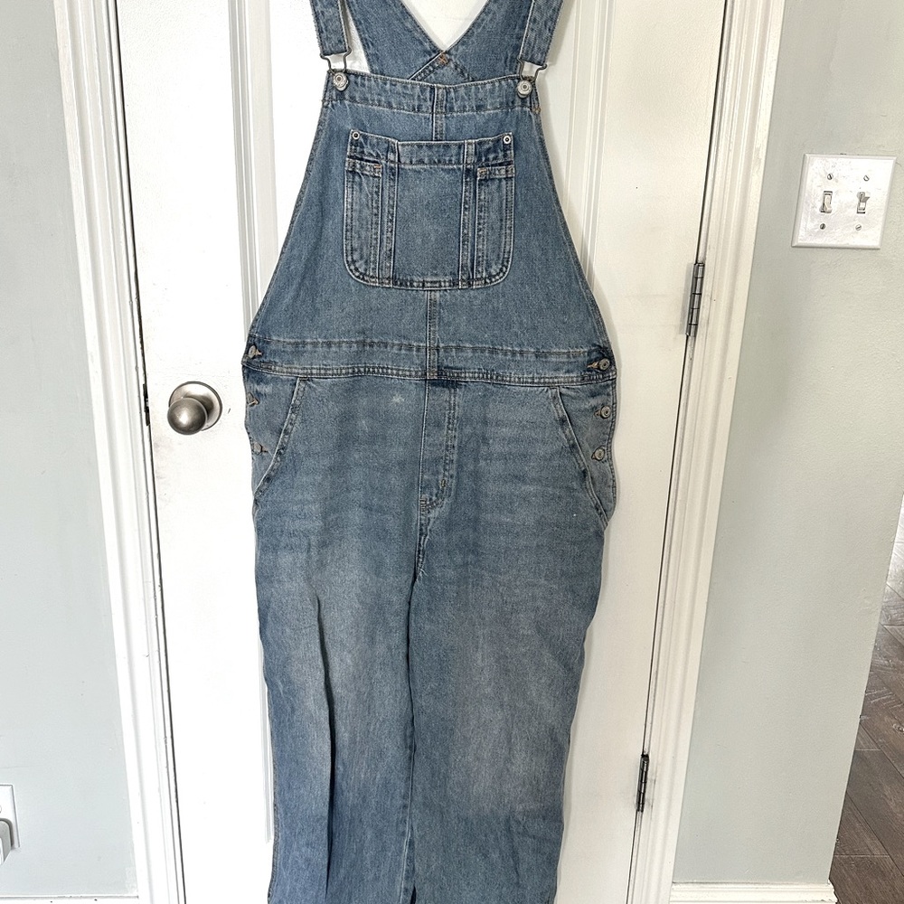 NWOT Women’s Old Navy Overalls Baggy Wide Leg